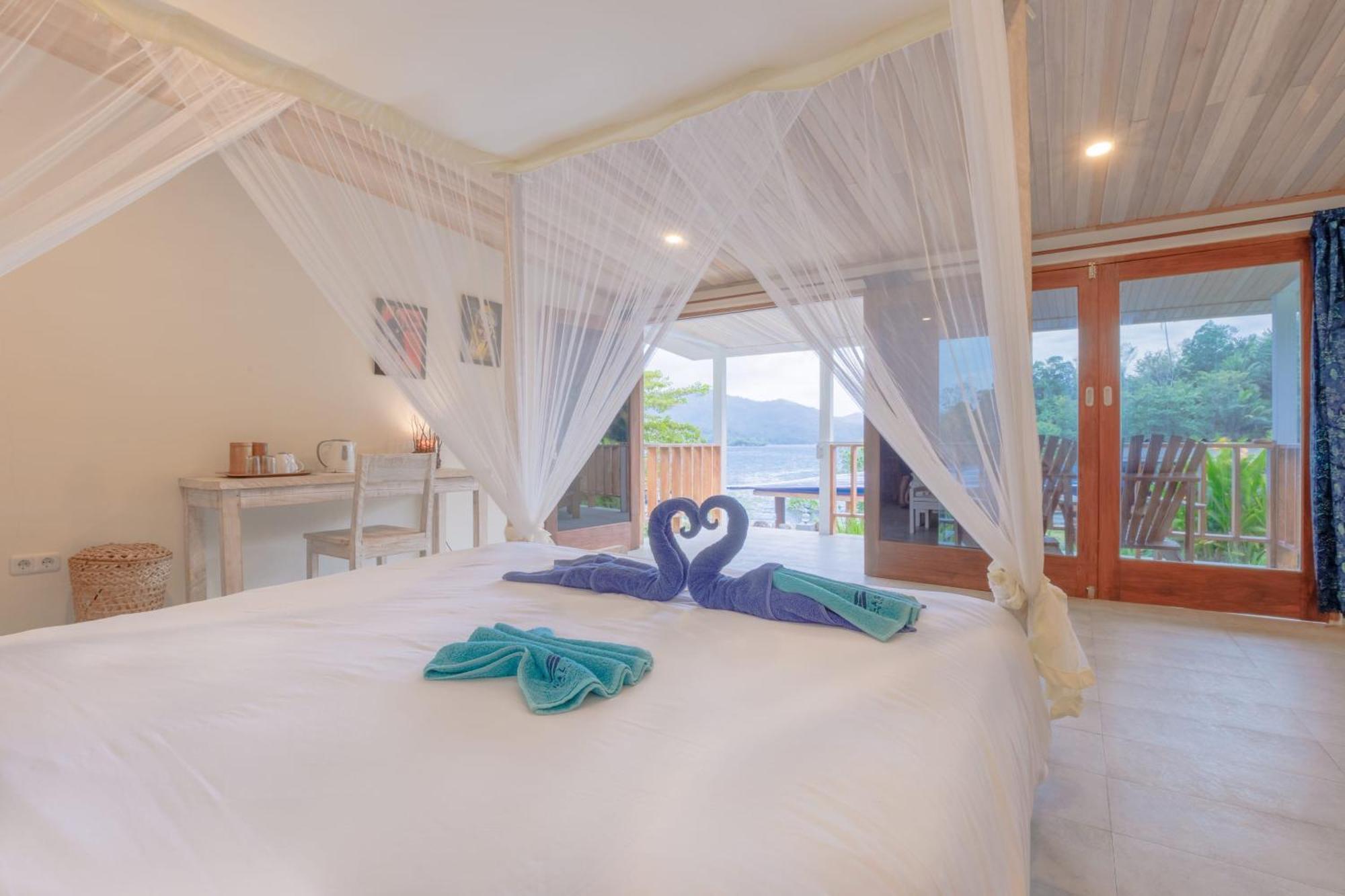 Thalassa Dive Resort Lembeh Airtembaga Eksteriør bilde