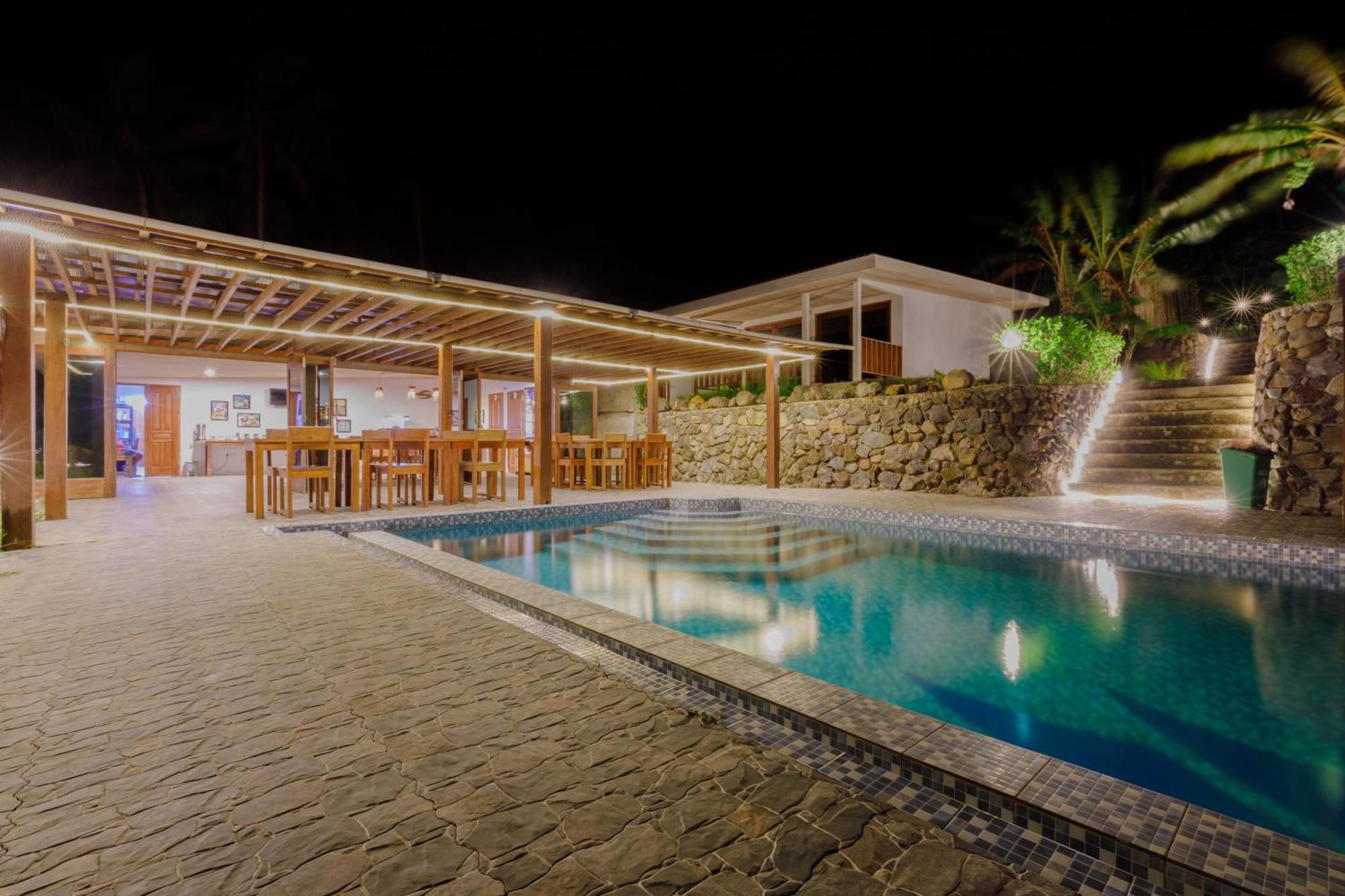 Thalassa Dive Resort Lembeh Airtembaga Eksteriør bilde