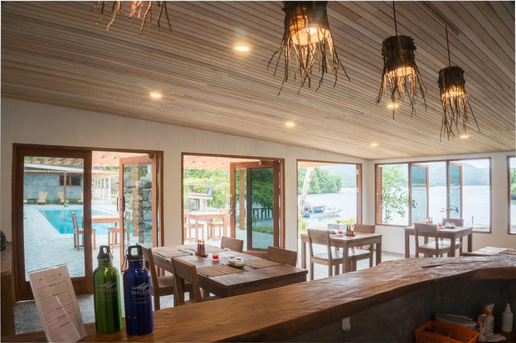 Thalassa Dive Resort Lembeh Airtembaga Eksteriør bilde